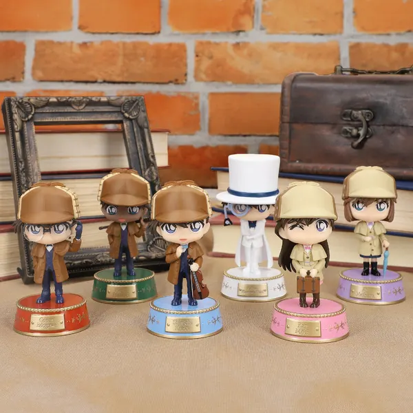 Detective Conan Plaza Gets Holmes-Style Bobblehead Dolls