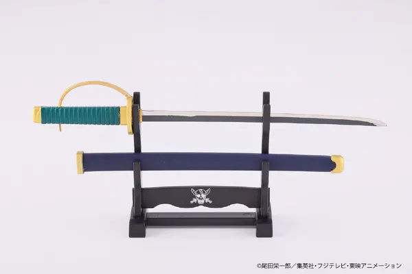 'One Piece' Paper Knife Recreates Shanks' Sword Gryphon