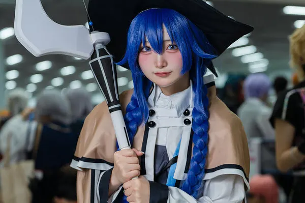 Reporte de cosplay de Roxy de Mushoku Tensei desde Ultra acosta! 2026